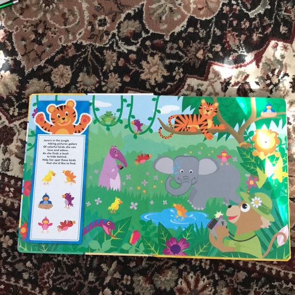 Baby Einstein first look and find educational early learning children’s book - Picture 6 of 13